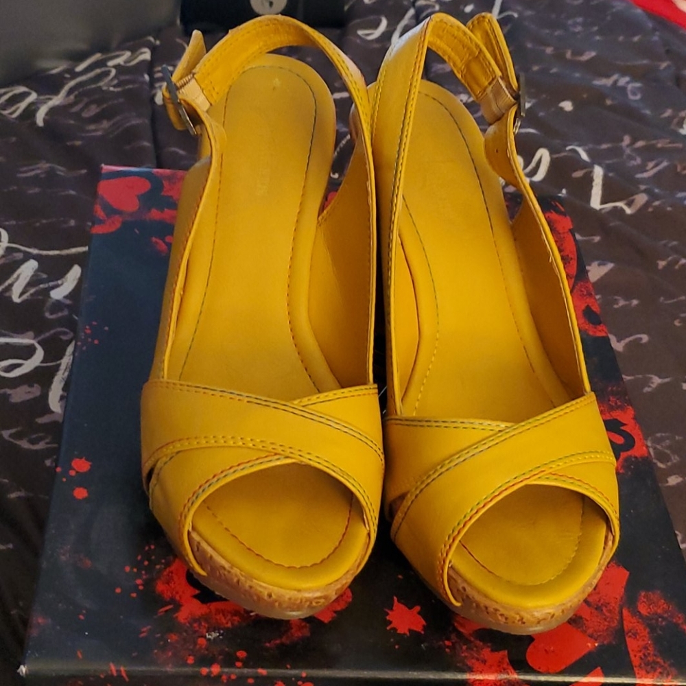 Shoes